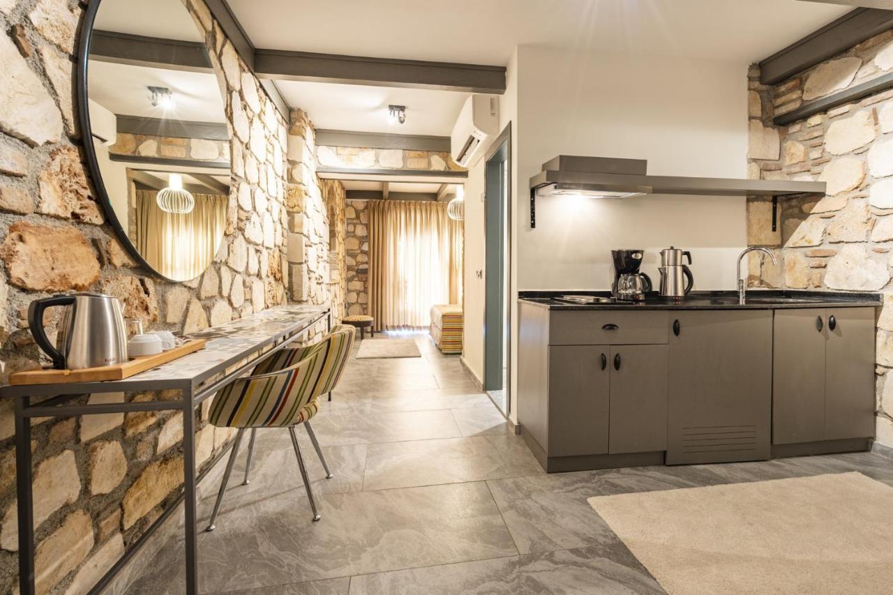 Appartamento Charming Flat Near Hadrians Gate Antalia Esterno foto